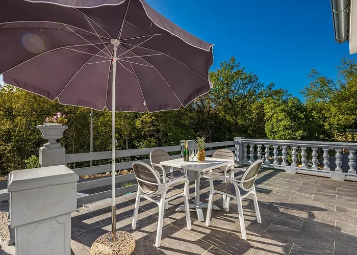 Manta * ツリクヴェニツァ